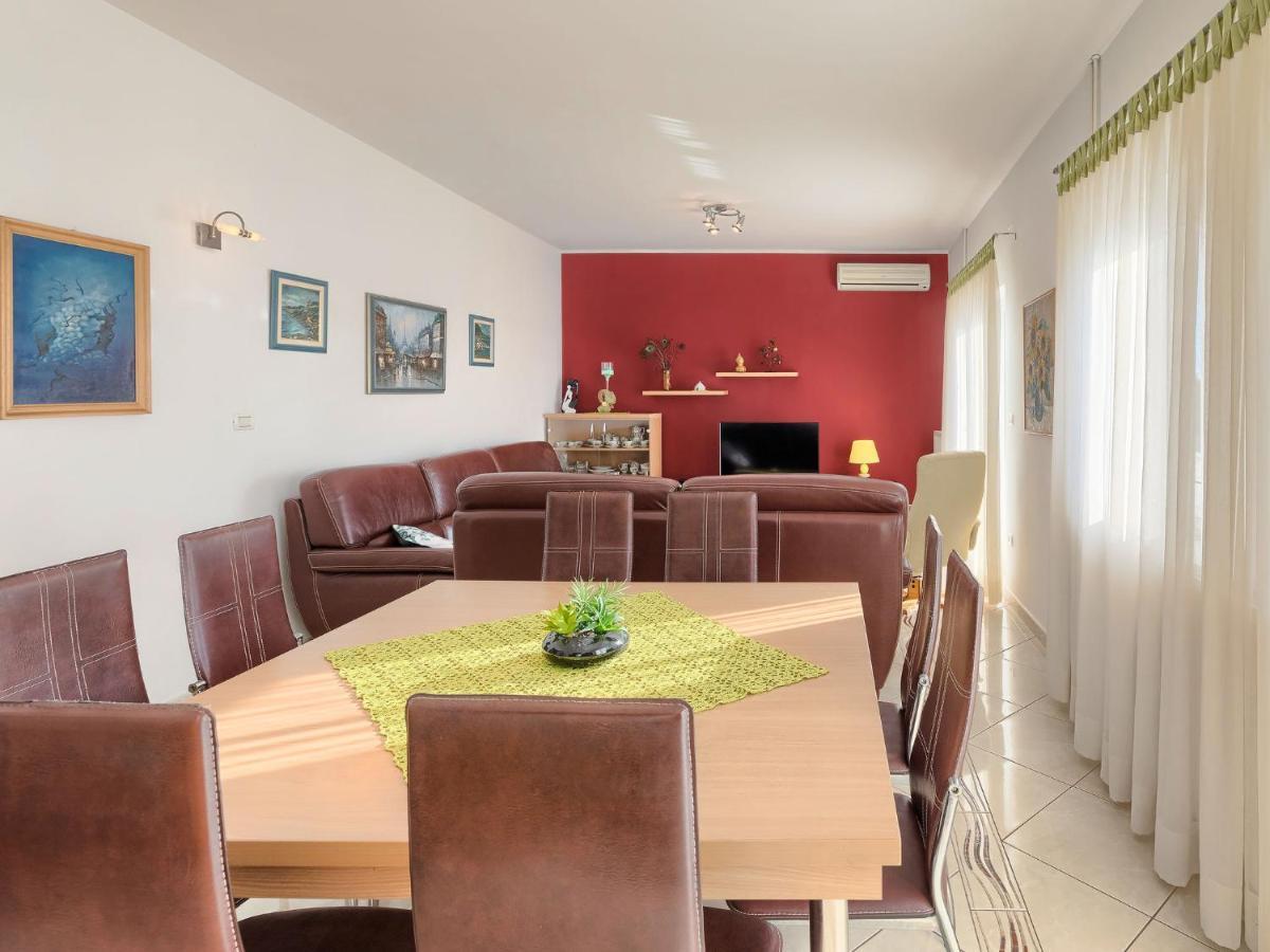 Apartment Laura By Interhome Galizana Ngoại thất bức ảnh